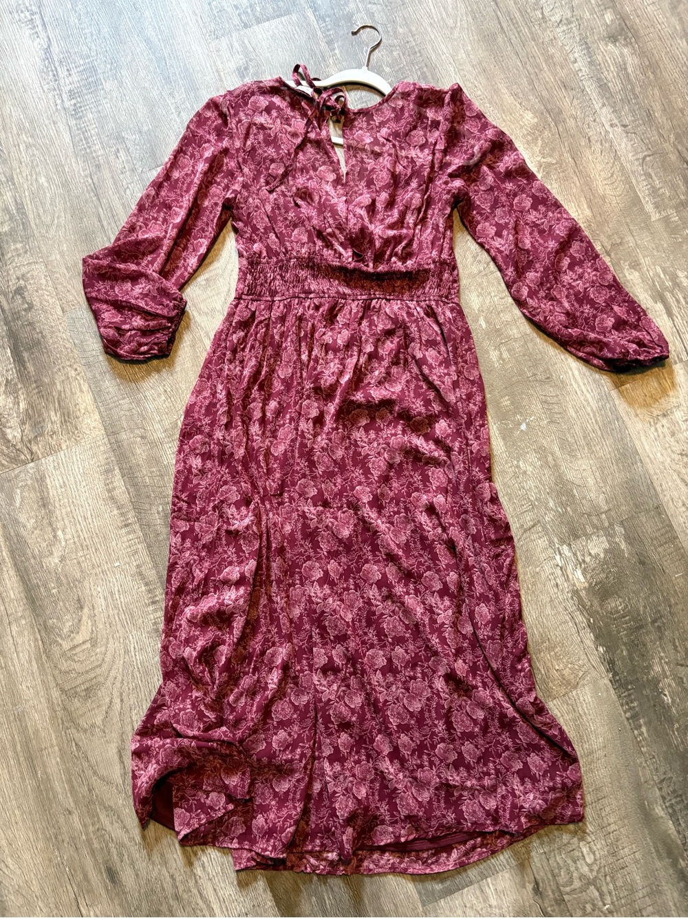 Dress - Picture 4 of 6